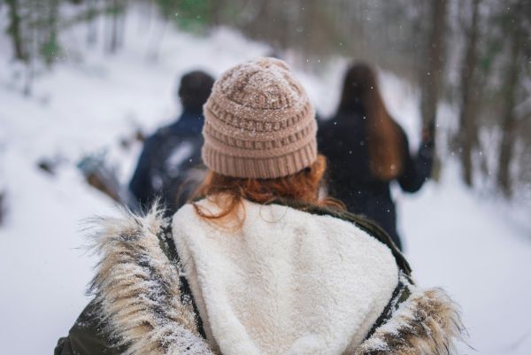 Top 5 bonnets docker indispensables pour un hiver chic